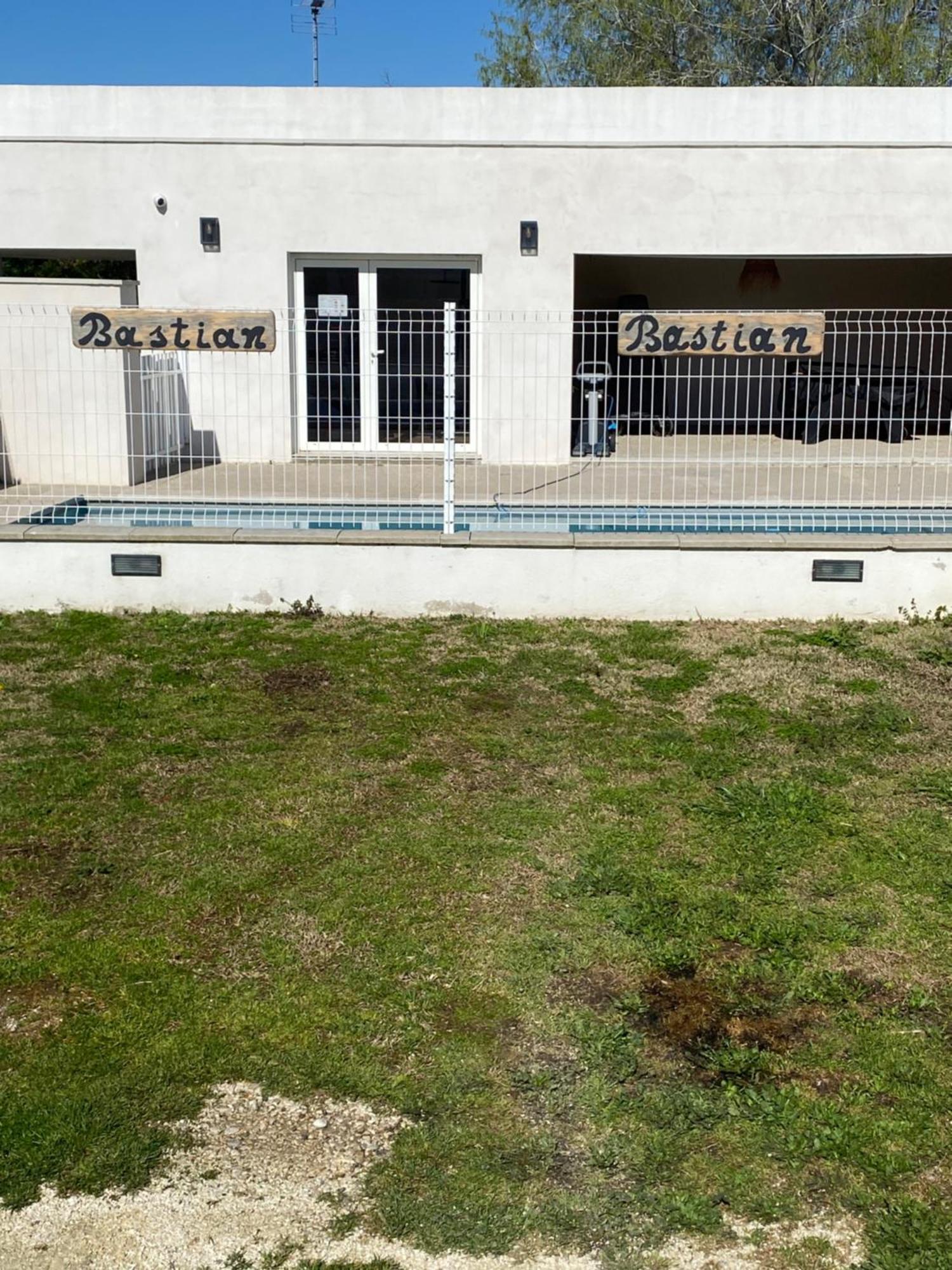 Les Maisons Du Paty Arles Esterno foto